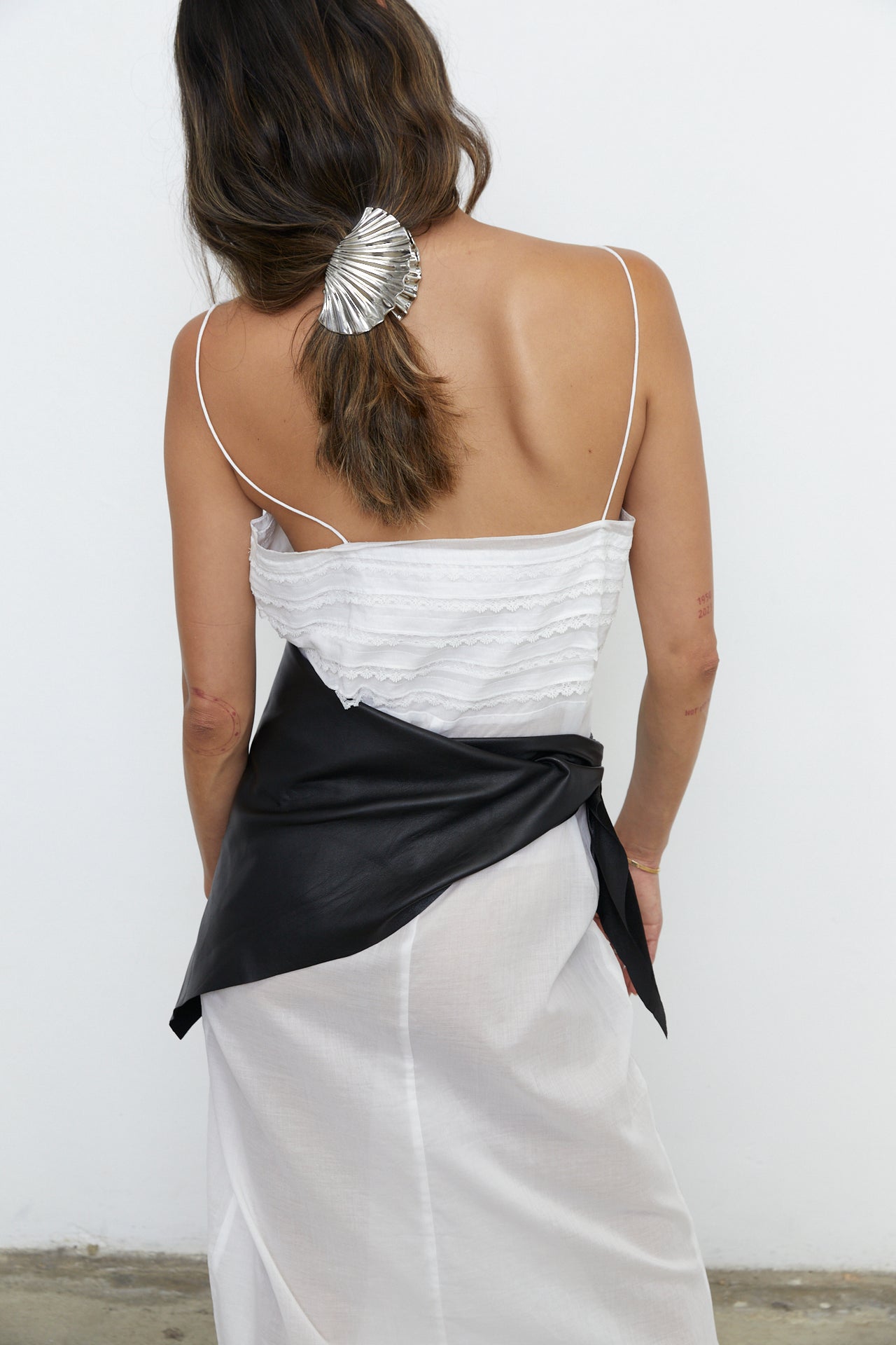 ALEXANDRA SHELL CLIP - SILVER