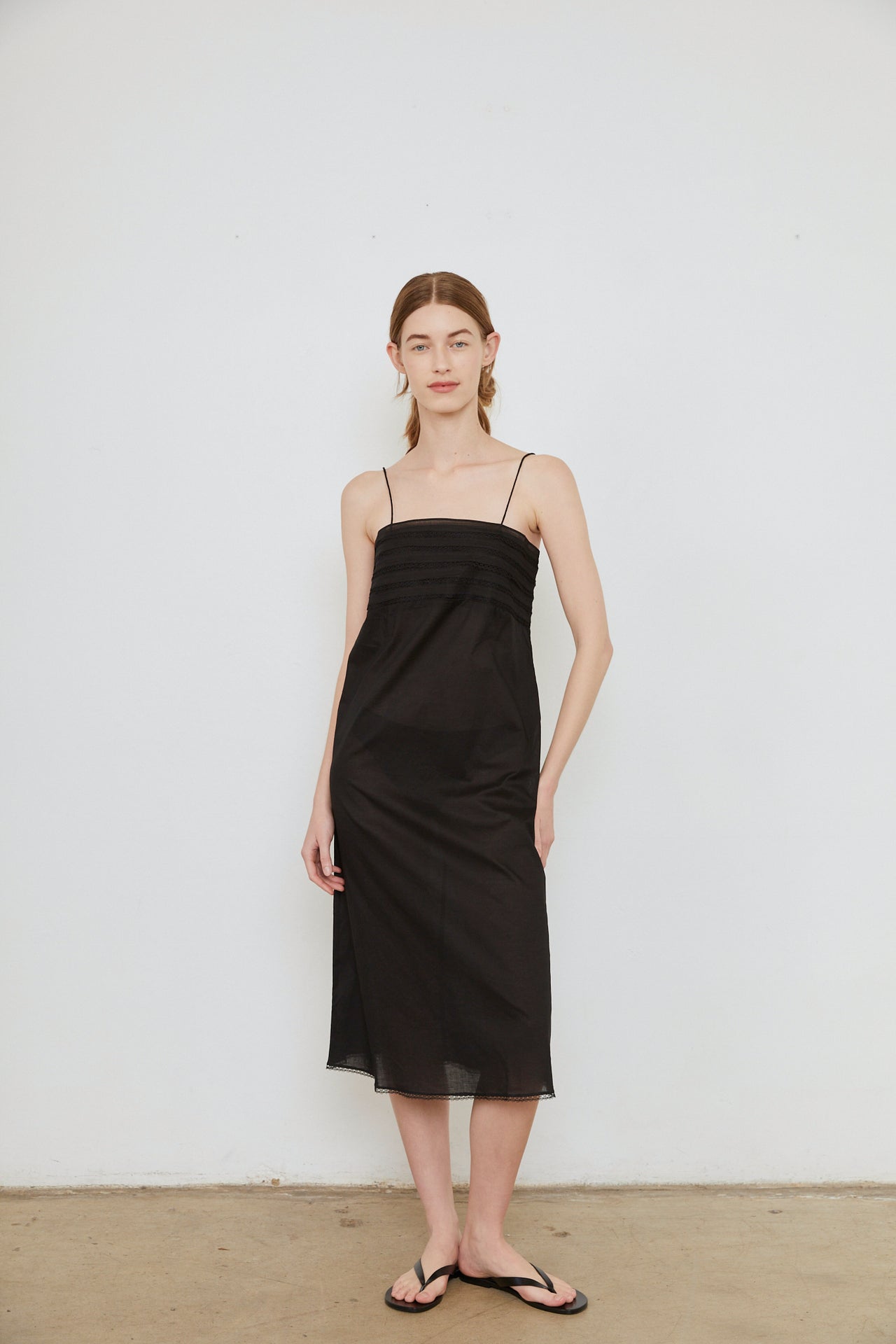 LEA DRESS - BLACK