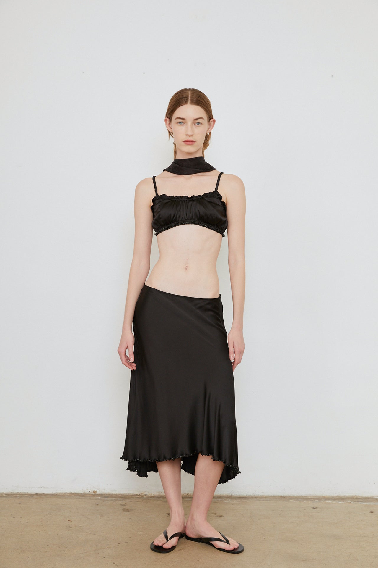 AIKA SILK SKIRT - BLACK