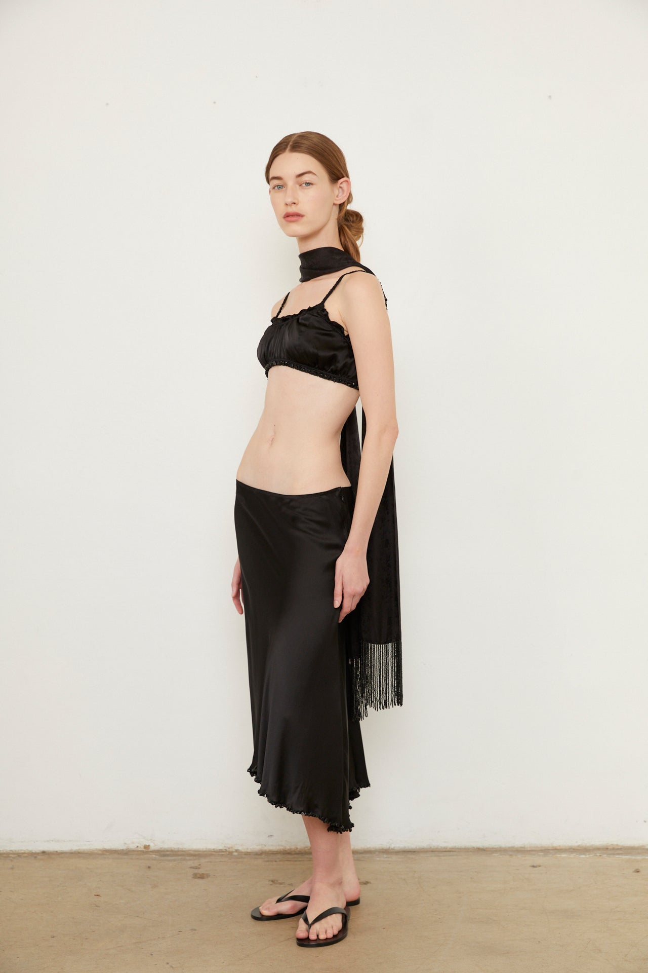 AIKA SILK SKIRT - BLACK