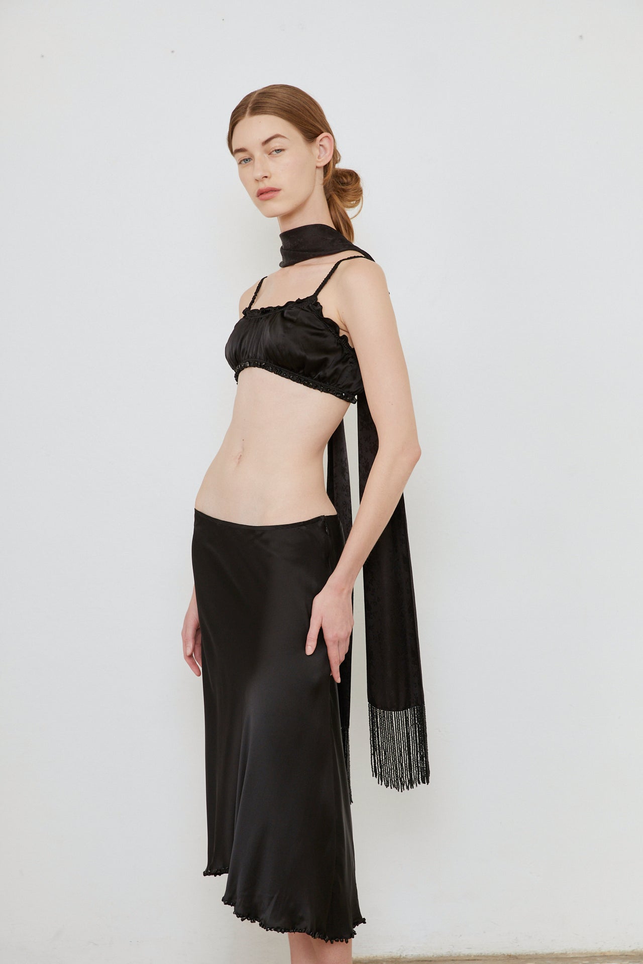 AIKA SILK SKIRT - BLACK