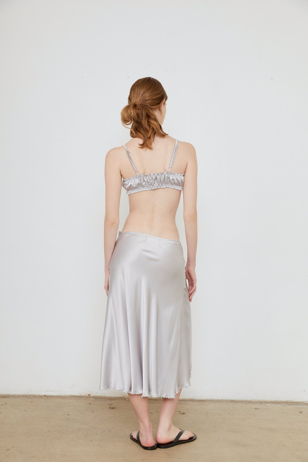 AIKA SILK SKIRT - SILVER