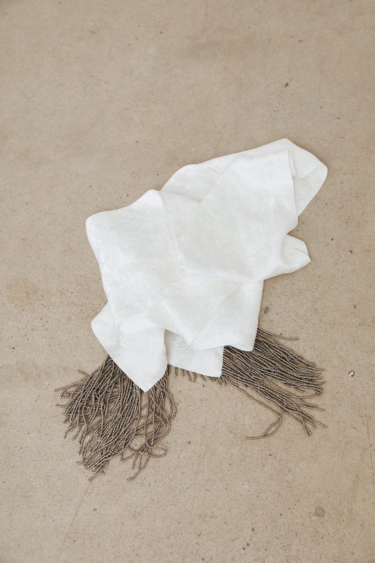 DELLA SILK SCARF - WHITE
