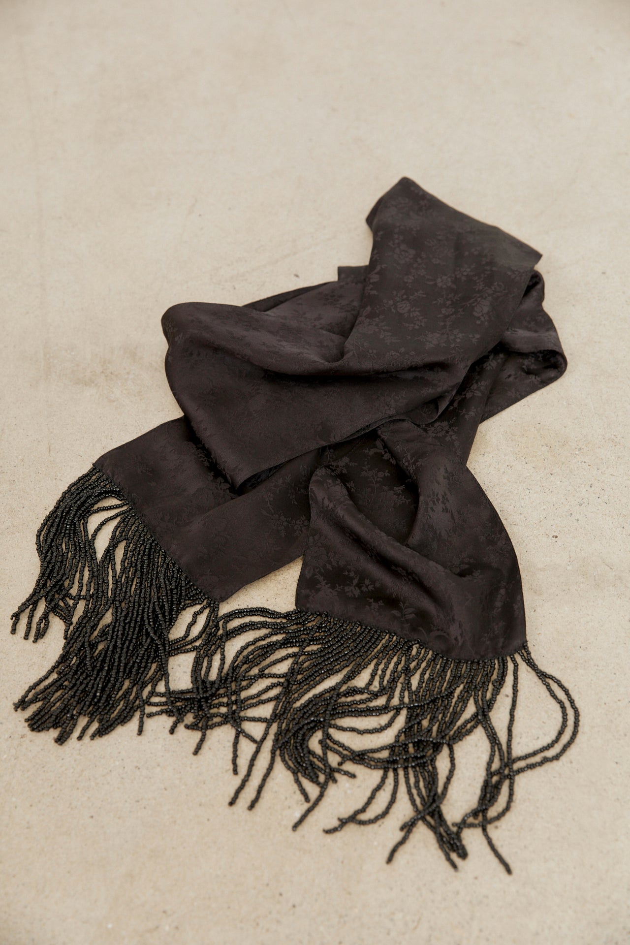 DELLA SILK SCARF - BLACK