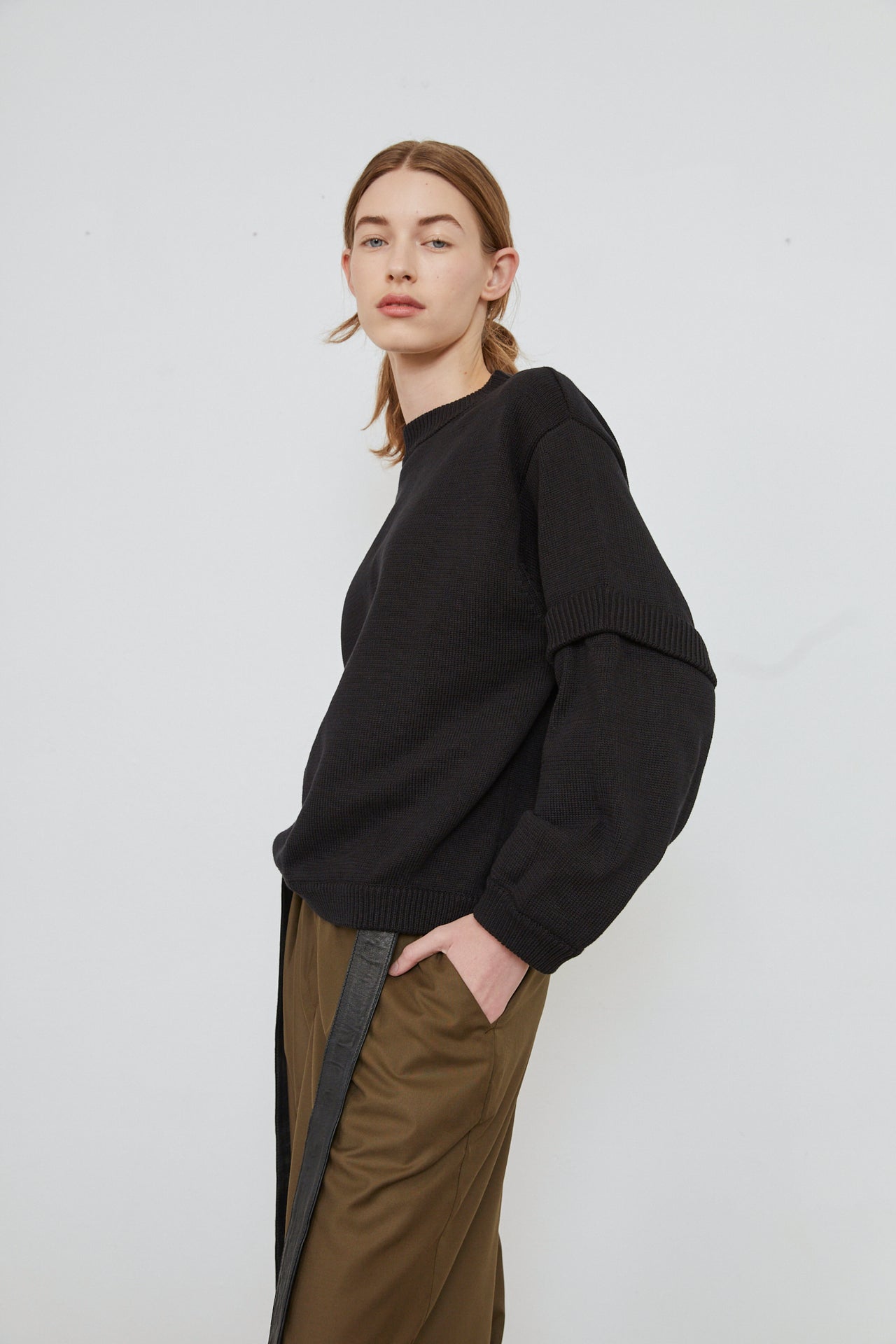 EVA KNIT SWEATER - BLACK